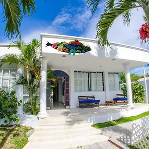 3* Alojamento de Acomodação e Pequeno-almoço Mahalo House - Tu Casa En Isla -